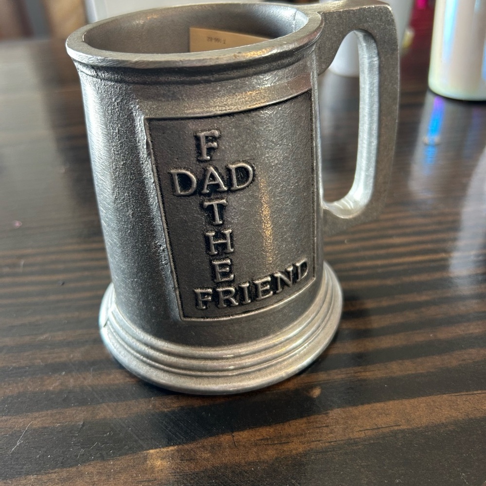 Wilton Metallic Silver Dad Mug